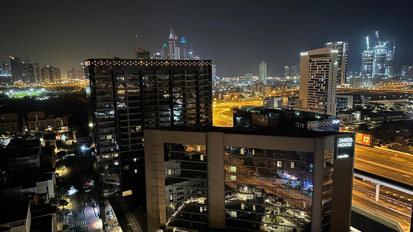 Horizon View Partition Room In Barsha Heights Near Metro Dubai Exterior photo